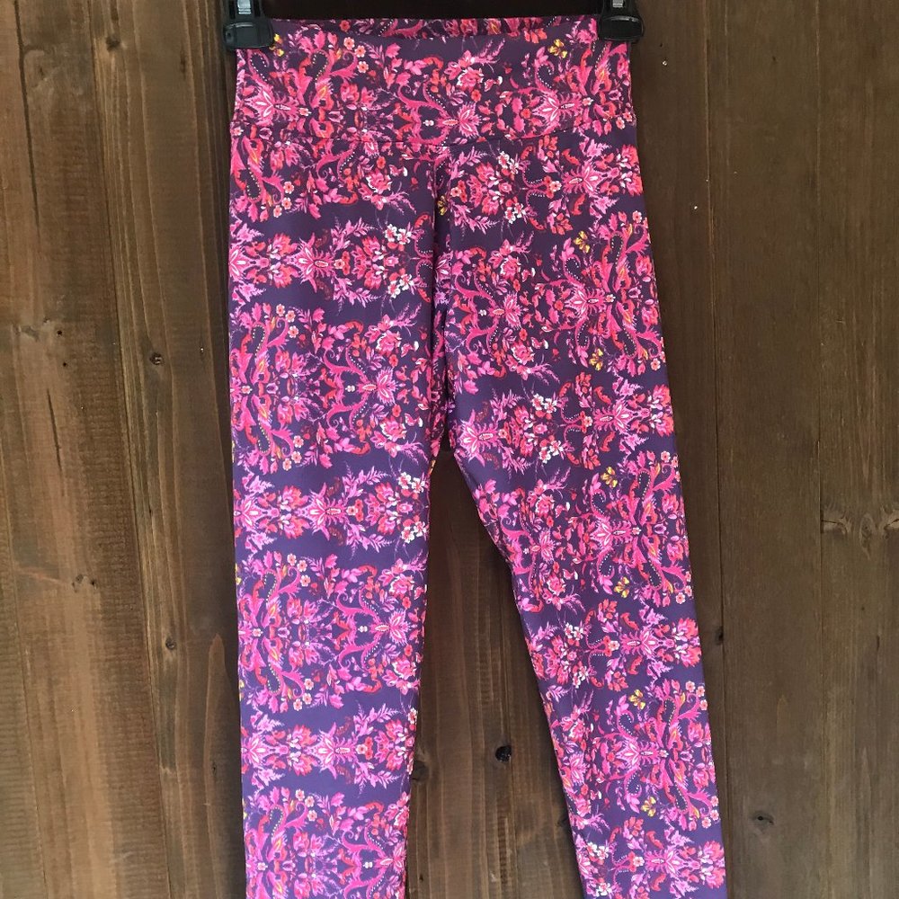 Size M purple/pink Liquido Leggings